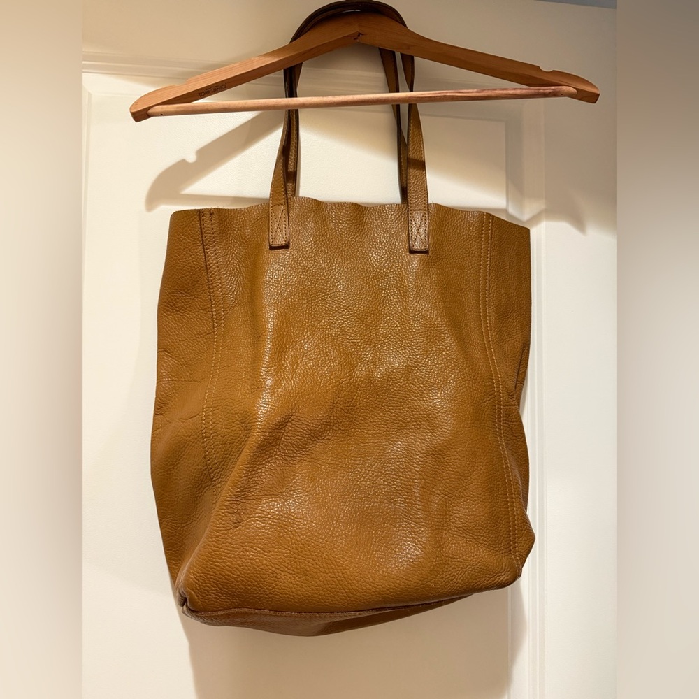 Cuyana Camel Leather Tote Bag